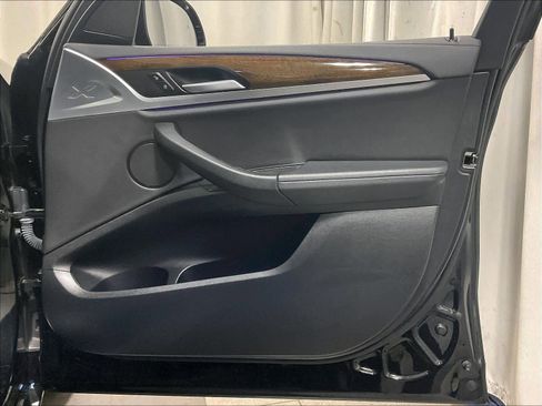 Used 2021 BMW X3 M40i w/ Premium Package image 12