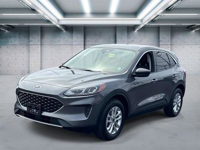 Used 2022 Ford Escape SE w/ Convenience Package