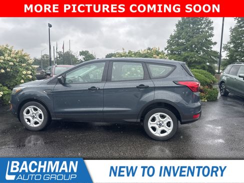 Used 2019 Ford Escape S FWD image 9