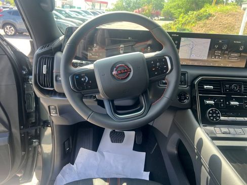 New 2025 Nissan Armada PRO-4X AWD/4WD image 14