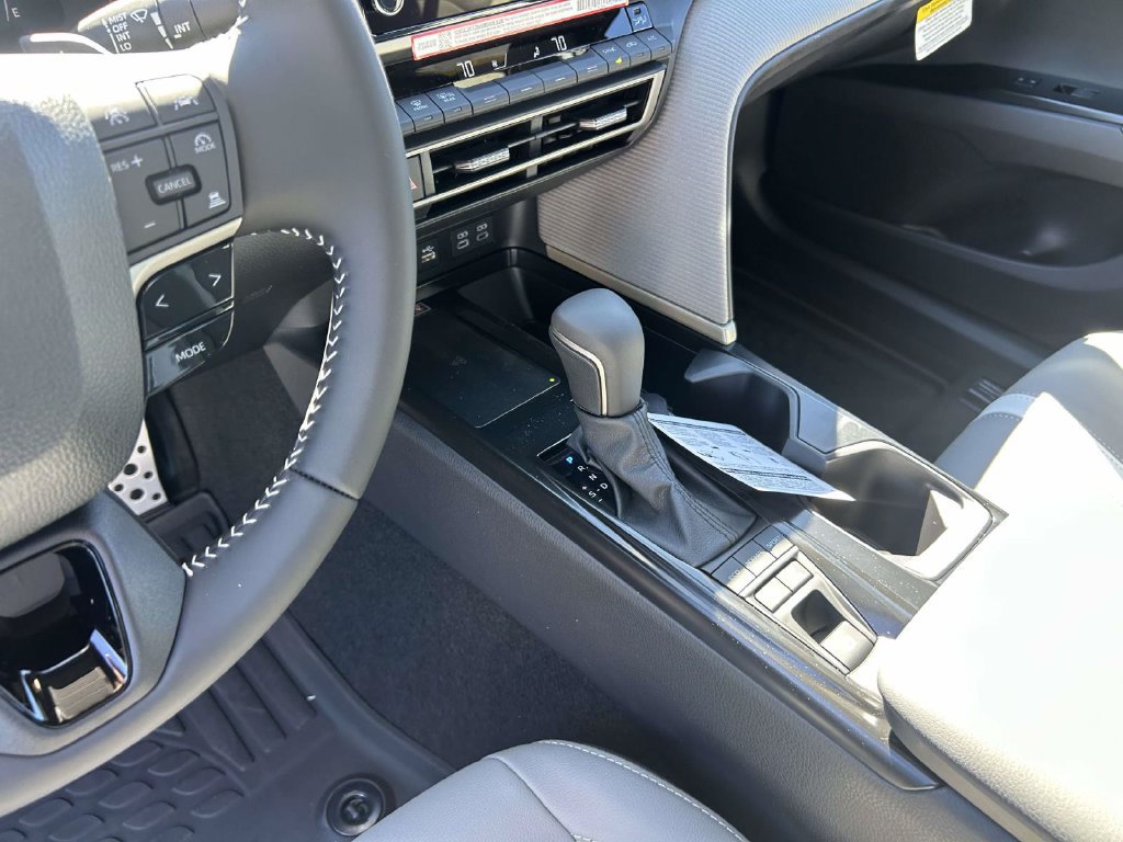 New 2026 Toyota Camry SE FWD image 19