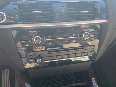 Used 2015 BMW X3 sDrive28i w/ Premium Package image 9