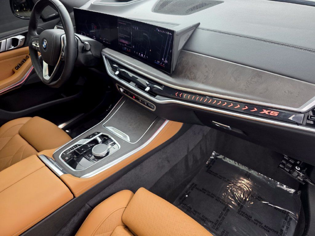 Used 2024 BMW X5 sDrive40i w/ Premium Package RWD image 28