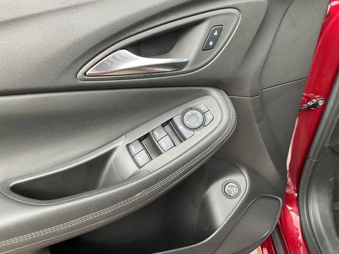 Used 2023 Buick Encore GX Select w/ Sport Touring Package FWD image 18