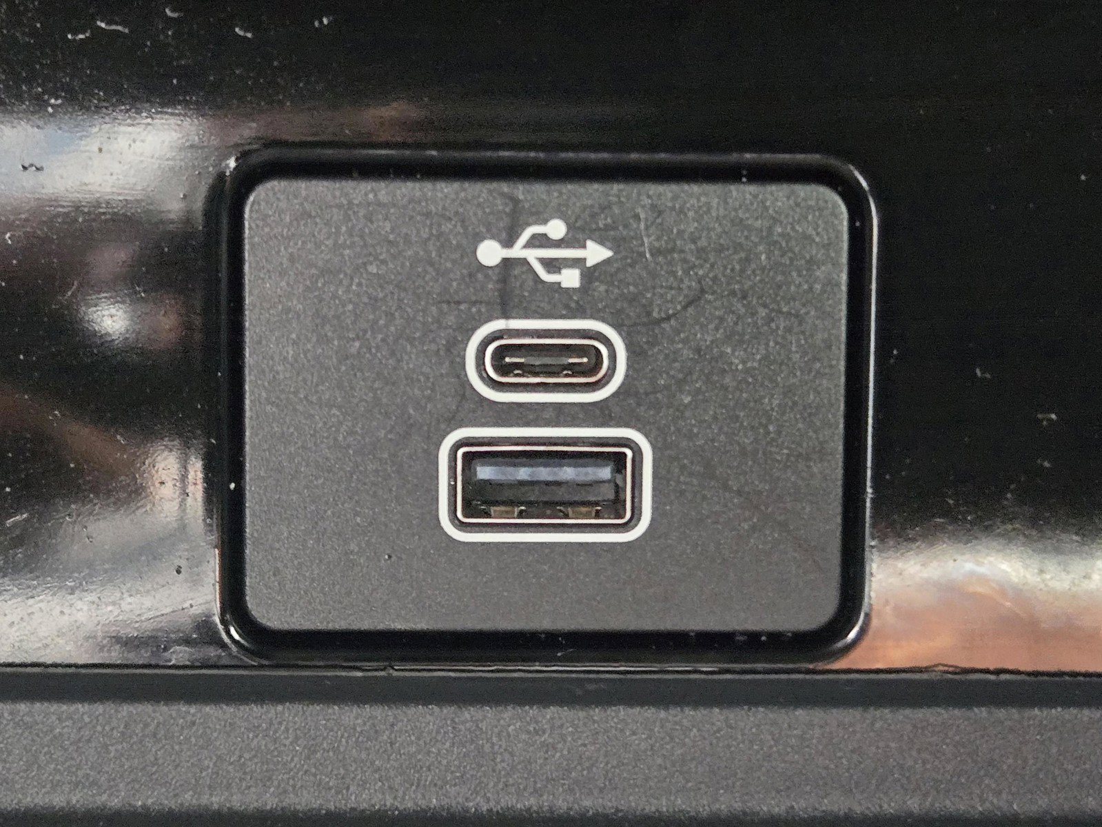 Used 2025 Ford Mustang Mach-E Select RWD image 26