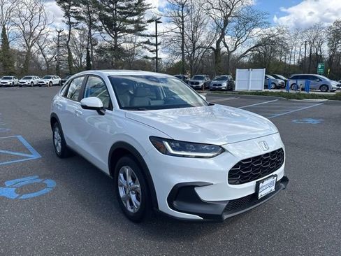 Used 2023 Honda HR-V LX image 10