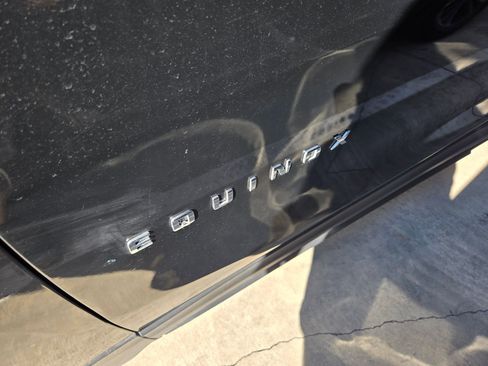 Used 2022 Chevrolet Equinox LS w/ LS Convenience Package image 10