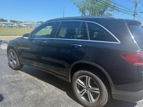 Used 2020 Mercedes-Benz GLC 300 4MATIC image 11