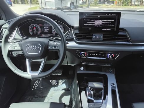 Certified 2025 Audi Q5 2.0T Premium image 21