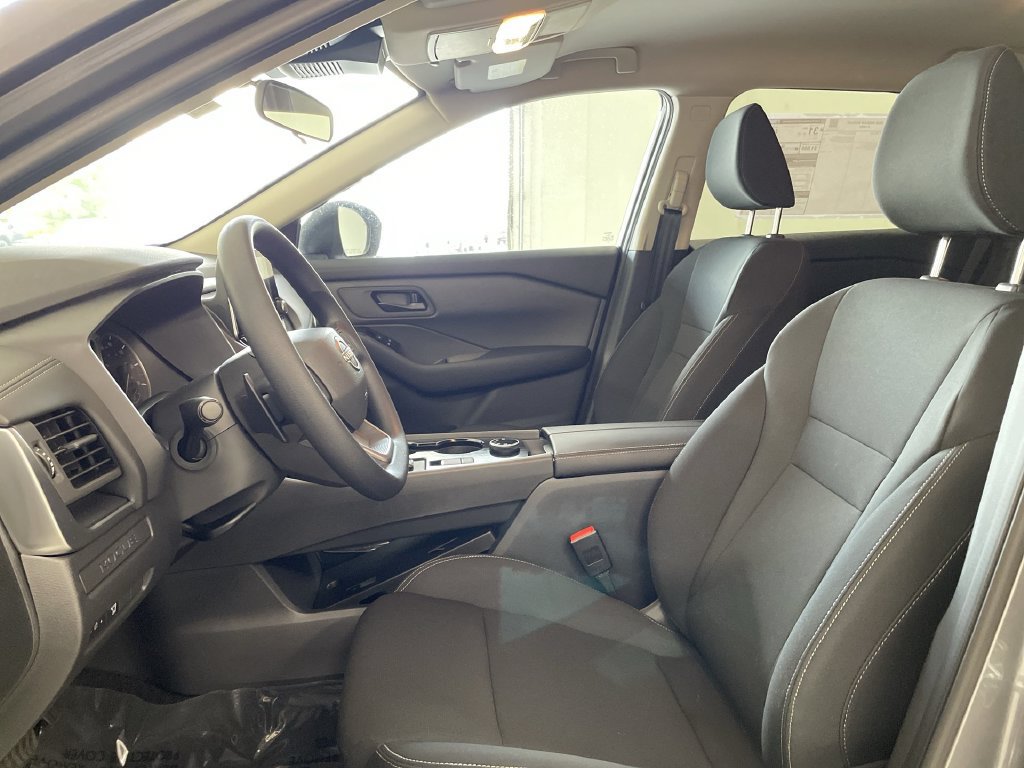 Certified 2026 Nissan Rogue S AWD/4WD image 22