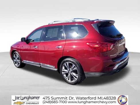 Used 2018 Nissan Pathfinder Platinum image 7