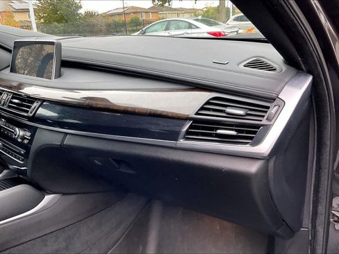 Used 2017 BMW X6 xDrive35i image 17