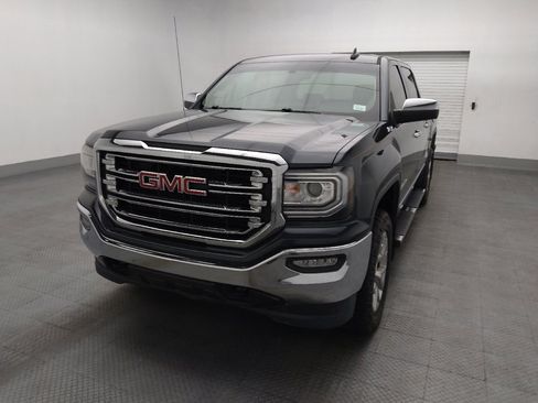 Used 2017 GMC Sierra 1500 SLT w/ SLT Premium Package AWD/4WD image 15
