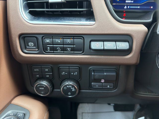 Used 2024 Chevrolet Tahoe High Country AWD/4WD image 28