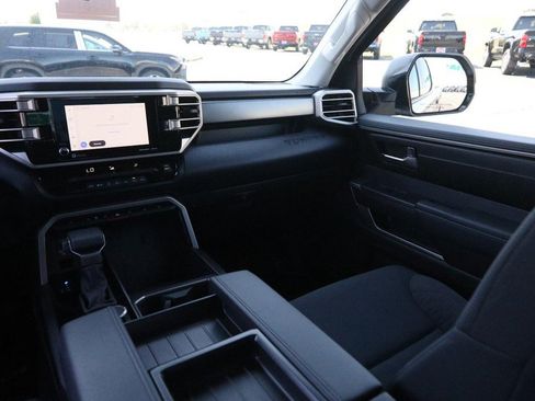 Used 2023 Toyota Tundra SR5 w/ SR5 Convenience Package AWD/4WD image 24