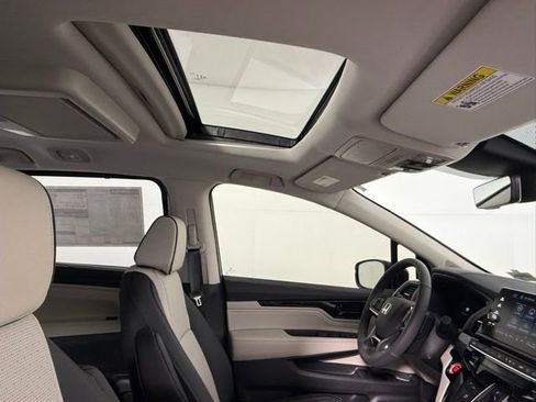 New 2026 Honda Odyssey Elite image 58