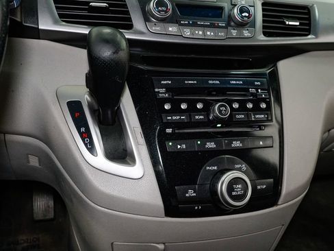 Used 2011 Honda Odyssey EX-L image 18