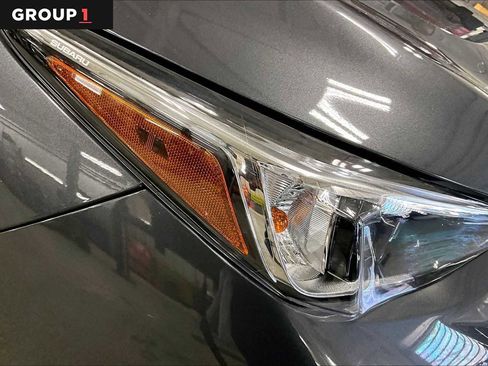 Certified 2024 Subaru Crosstrek 2.0i Premium image 27