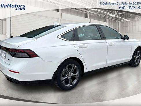 Used 2024 Honda Accord EX-L image 3