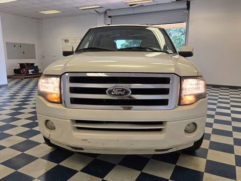 Used 2008 Ford Expedition Limited RWD image 2