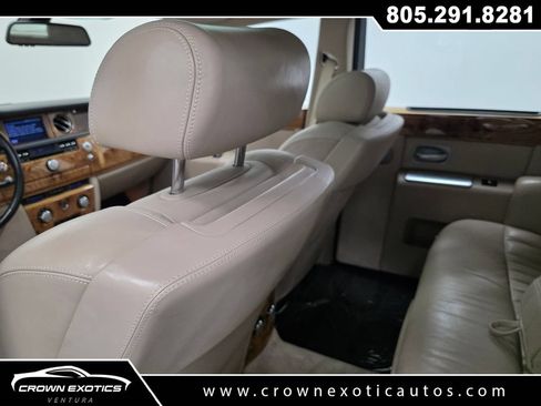 Used 2006 Rolls-Royce Phantom Sedan RWD image 23