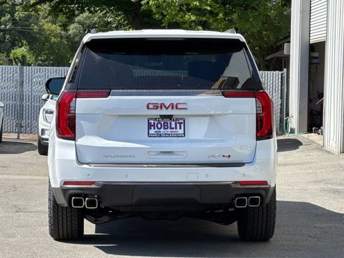 New 2026 GMC Yukon AT4 Ultimate AWD/4WD image 4