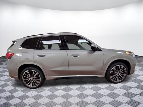 Used 2025 BMW X1 xDrive28i w/ Premium Package image 8