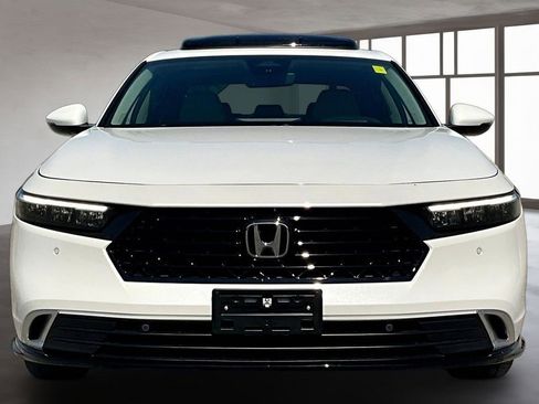 Certified 2025 Honda Accord Touring image 2