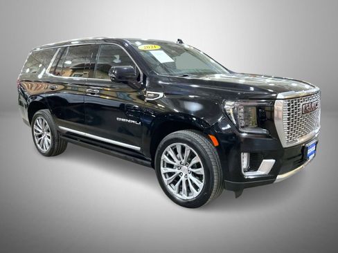 Certified 2021 GMC Yukon Denali w/ Denali Premium Package image 3