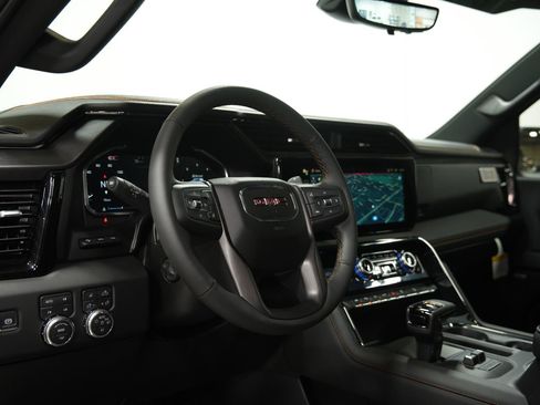 New 2026 GMC Sierra 1500 AT4 w/ AT4 Premium Package AWD/4WD image 33