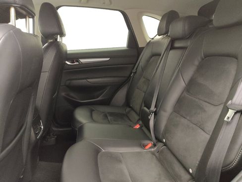 Used 2019 MAZDA CX-5 Touring image 18