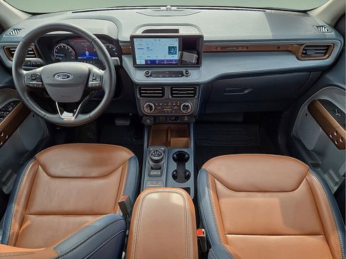 Used 2024 Ford Maverick Lariat w/ FX4 Off-Road Package image 16