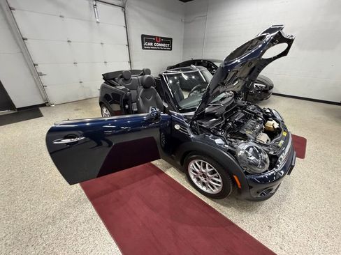 Used 2012 MINI Cooper Convertible image 45