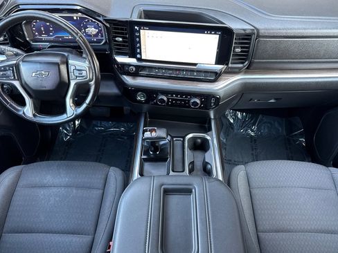 Used 2022 Chevrolet Silverado 1500 RST image 14