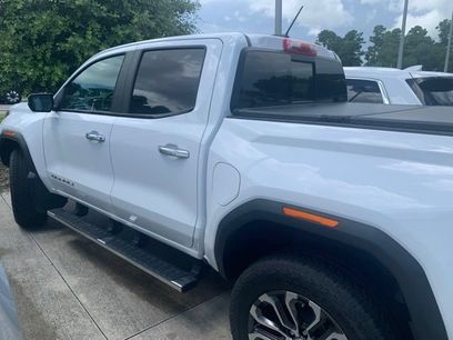 Used 2024 GMC Canyon Denali