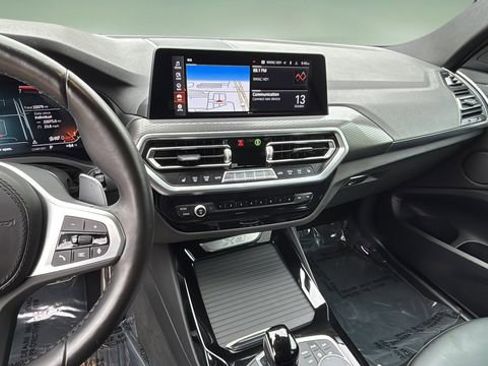 Used 2024 BMW X3 xDrive30i image 10