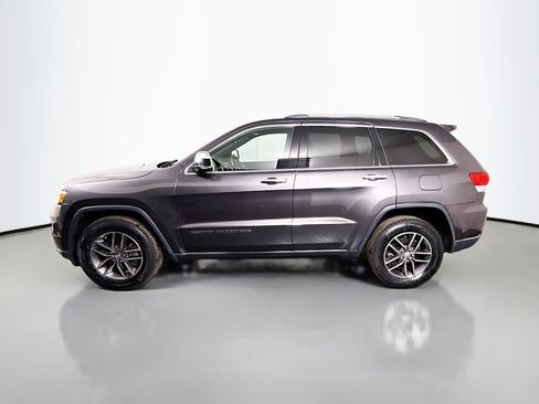Used 2017 Jeep Grand Cherokee Limited image 6