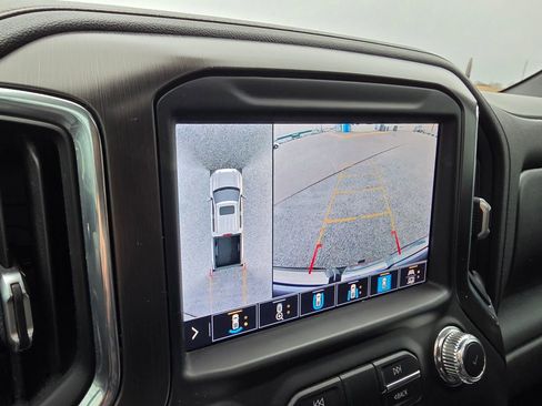 Used 2021 GMC Sierra 1500 AT4 w/ AT4 Premium Package image 21