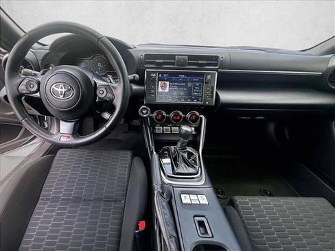 Used 2023 Toyota GR86 RWD image 16