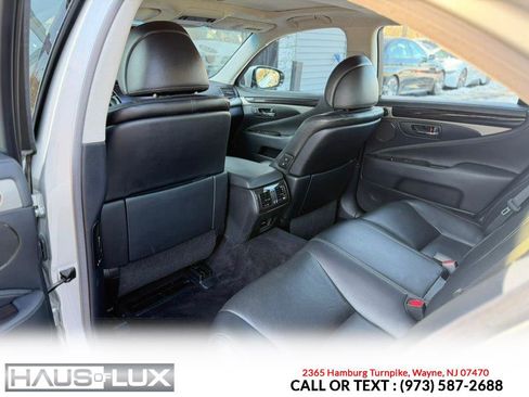 Used 2013 Lexus LS 460 AWD image 23