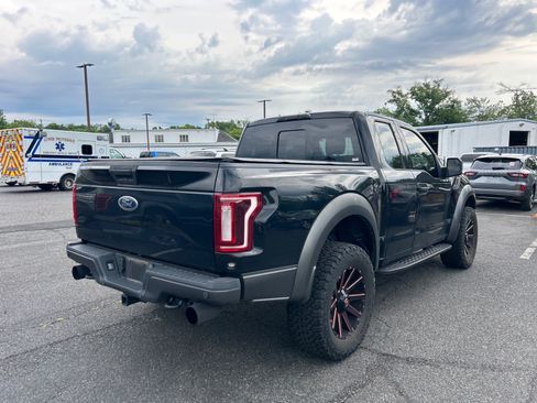 Used 2017 Ford F150 Raptor w/ Equipment Group 801A Mid AWD/4WD image 5