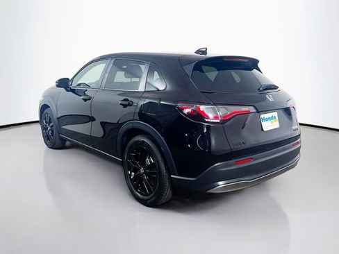 Certified 2026 Honda HR-V Sport image 7