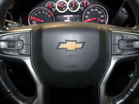 Used 2020 Chevrolet Silverado 1500 LT w/ All-Star Edition image 13