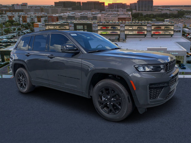 New 2026 Jeep Grand Cherokee Altitude RWD image 1