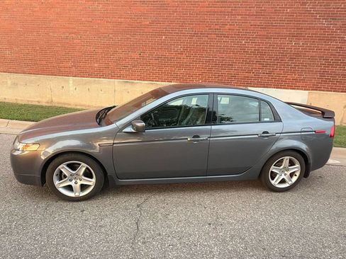 Used 2004 Acura TL FWD image 2