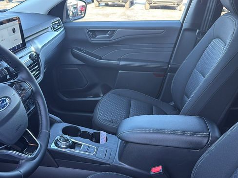 New 2026 Ford Escape Active w/ Cold Weather Package image 16