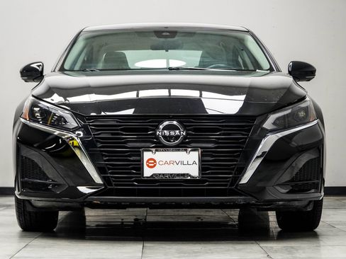 Used 2023 Nissan Altima 2.5 SL AWD/4WD image 7