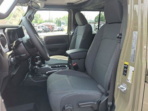 New 2025 Jeep Wrangler Sport S image 10