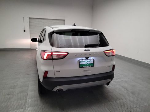 Used 2022 Ford Escape SE AWD/4WD image 6
