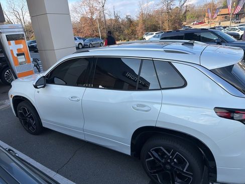 Used 2026 Volkswagen Tiguan SEL R-Line image 9